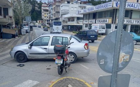 Manavgat’ta Kaza Anı: Yasaklı Yola Girmek İstedi, Motosiklet Çarptı.