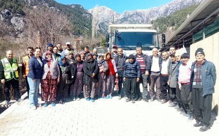 Antalya Büyükşehir’ Belediyesinden Kırsala İpek Dokunuşu: 35 Üreticiye 565 Besleme Tablası