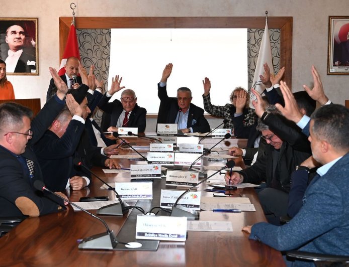 Kemer Belediyesi’nden Çamyuva’ya Altyapı Müjdesi: Meclis Onayı Çıktı