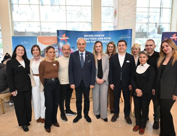 Kepez’de İstihdam Çıkarması: 2 Bin 377 Kişi Turizm Devleriyle Buluştu!