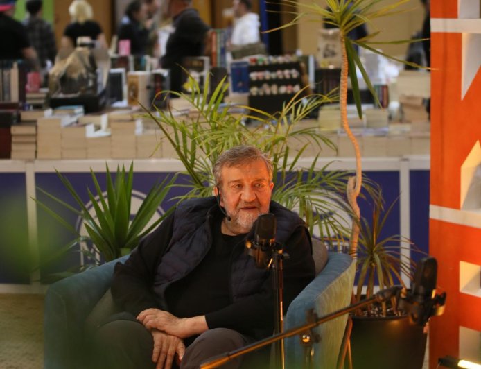 Kepez Kitap Fuarı’nda Medyaya Özel Yayın Stüdyosu