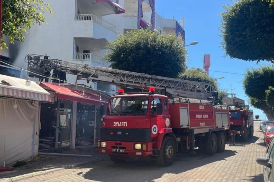 Alanya'da Otel Yangını: Kazan Dairesi Alevlere Teslim Oldu