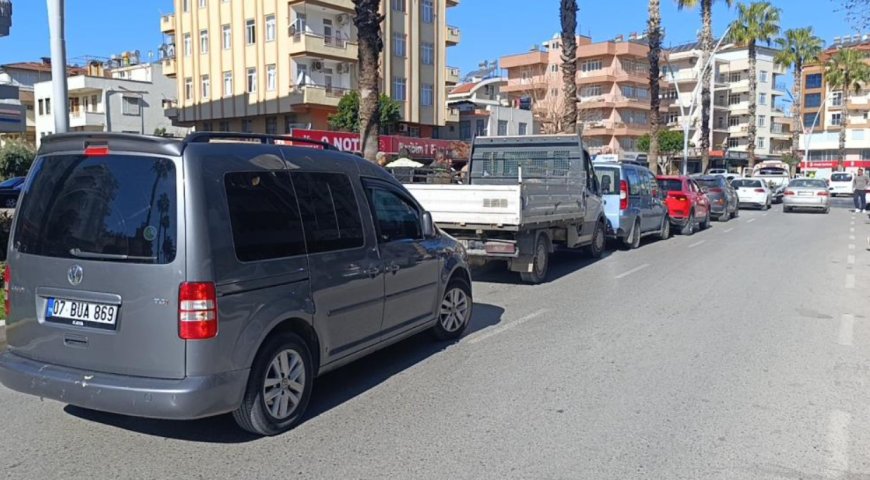 Manavgat'ta 6 Araçlı Domino Etkisi: Ortalık Savaş Alanına Döndü
