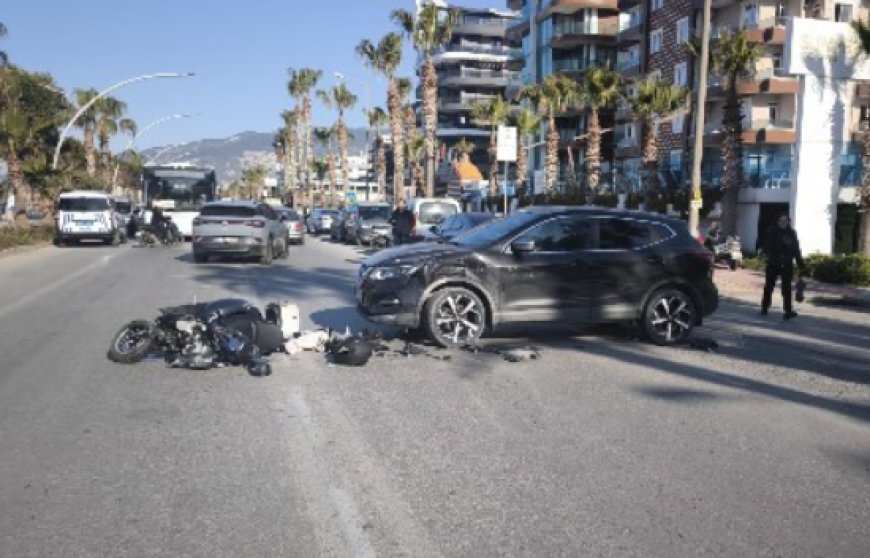 Alanya’da Otomobil ve Motosiklet Çarpıştı: Acı Son