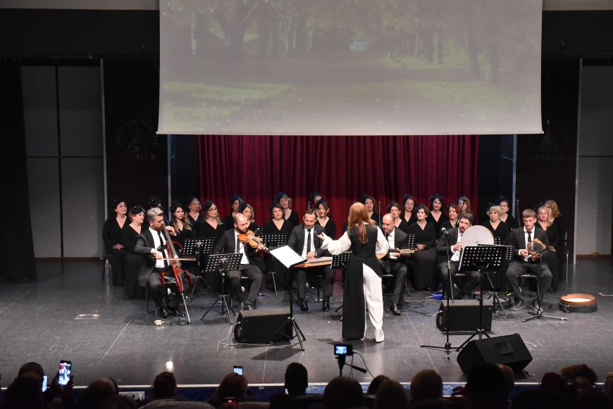 Zarafet ve Musiki Bir Arada: Muratpaşa’da Kadın Bestekârlar Gecesi