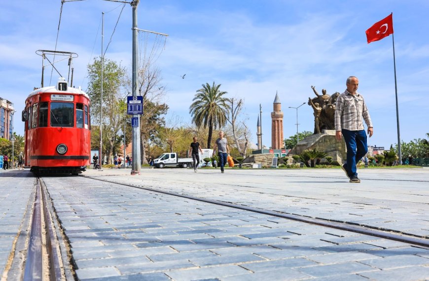 Büyükşehir’den Bayram Jesti: Tramvay ve Belediye Otobüsleri Ücretsiz Hizmet Verecek