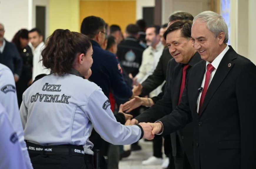 Kepez Belediyesi’nde Geleneksel Bayramlaşma Töreni Düzenlendi