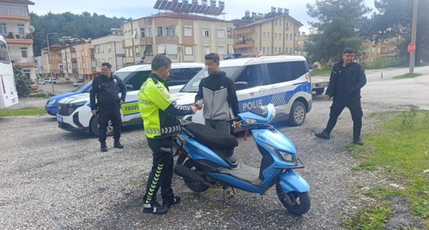 Manavgat’ta Şok Görüntü: Plaka Gizleme Çabası Pahalıya Mal Oldu