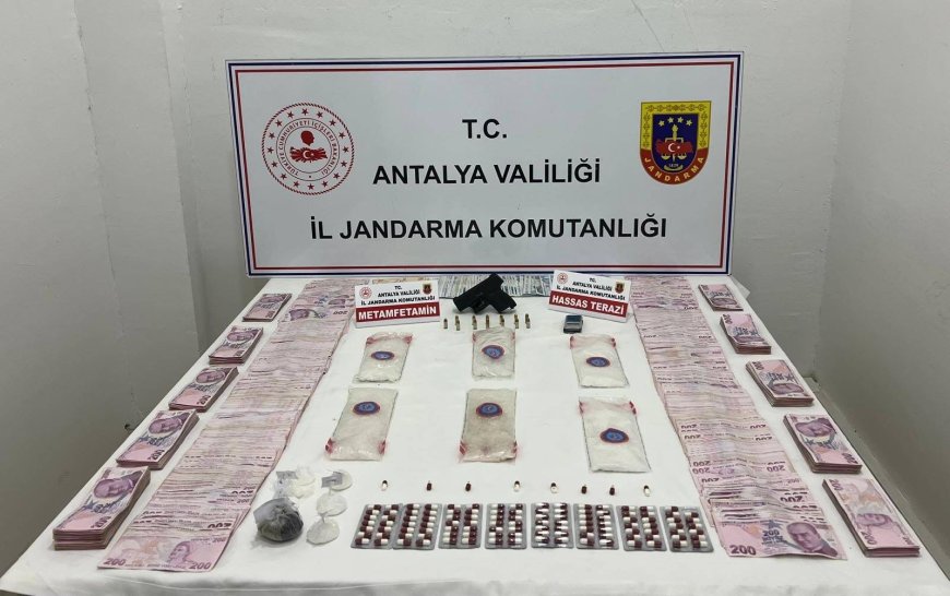 Antalya Kepez’de Jandarmadan Dev Uyuşturucu Darbesi: Kilo Kilo Metamfetamin Yakalandı!