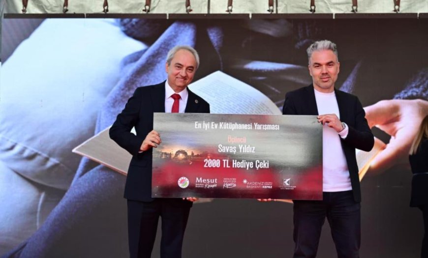 Kepez Kitap Fuarı’nda Görkemli Ödül Töreni: Ev Kütüphaneleri Yarıştı