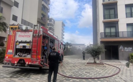 Aksu'da Lüks Sitede Korkutan Yangın: 6. Kat Dumanlara Teslim Oldu!