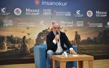 Ercan Kesal Kepez Kitap Fuarı’na Damga Vurdu!