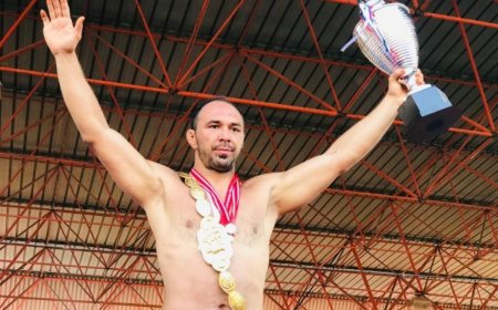 Altın Kemerli Dev Transfer: Ali Gürbüz Kepez Belediyesi’nde