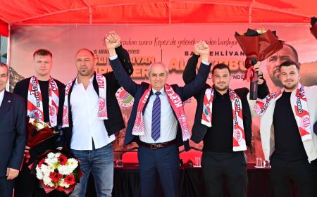 Efsane Başpehlivan Kepez İçin İmzayı Attı: Ali Gürbüz Er Meydanında!