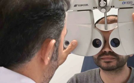 Uzmanlardan Korkutan Uyarı: Dijital Ekranlar Çocuklarda Miyop Riskini 3 Kat Artırıyor