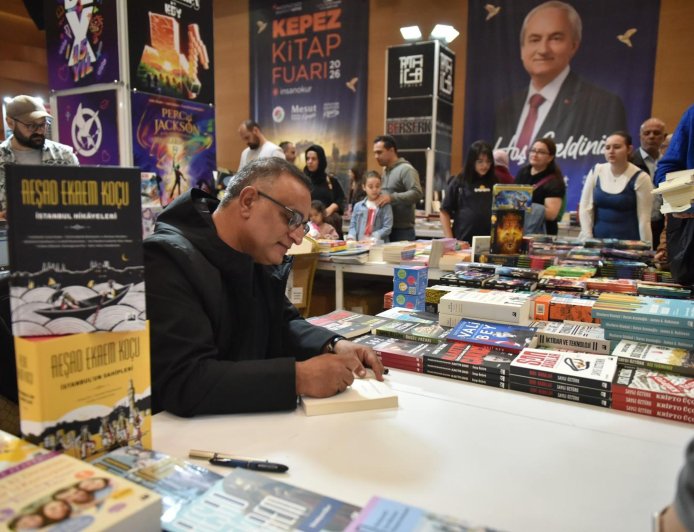 Şiirden Romana Uzanan Bir Yolculuk: Kemal Varol ile Edebiyat Üzerine Derin Söyleşi