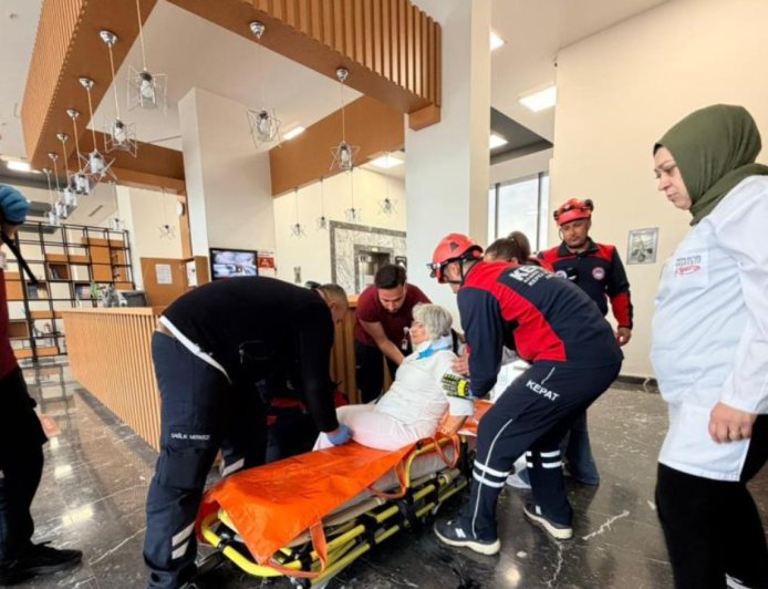 Antalya Kepez’de Nefes Kesen Tatbikat: Senaryo Gereği Deprem, Gerçek Hazırlık!