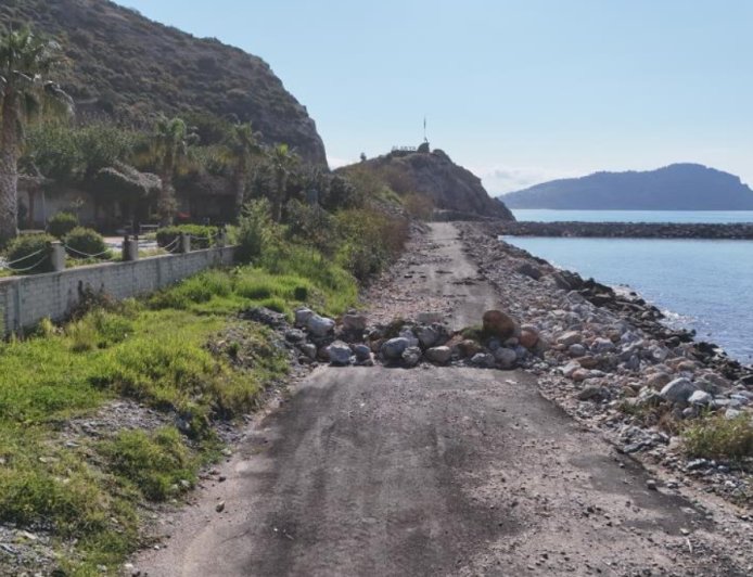 Alanya’da Nefes Kesen Kurtarma: Sağlık Ekipleri Yürüdü, Görevli Botla Yetişti!