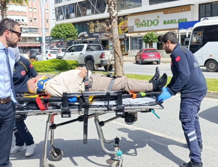 Manavgat’ta İki Motosiklet Çarpıştı: 1 Yaralı