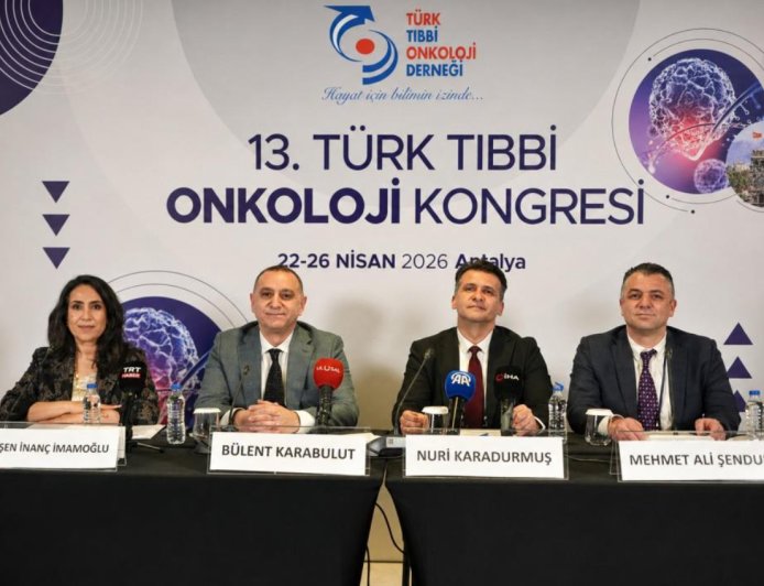 Onkolojide Devrim: mRNA Aşıları ve İmmünoterapiyle Yaşam Süresi İkiye Katlanıyor