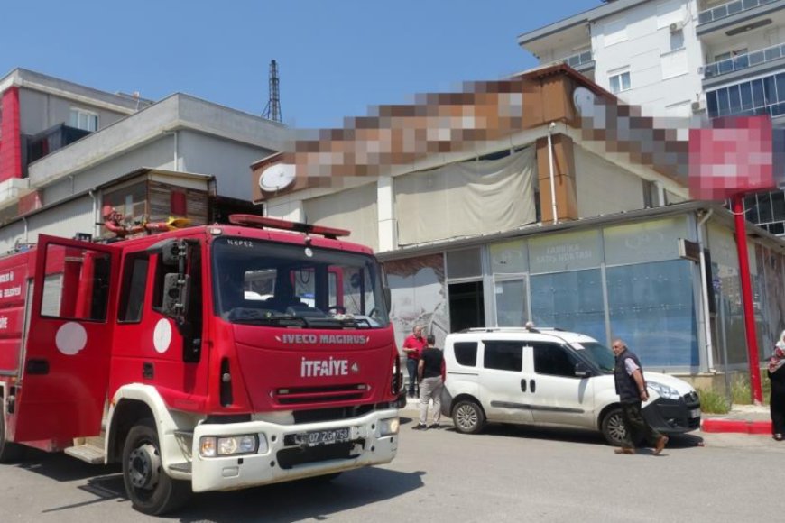 Antalya’da baklava ve lokum üretim tesisinde kazanın patlaması sonucu 1 kişi yaralandı.