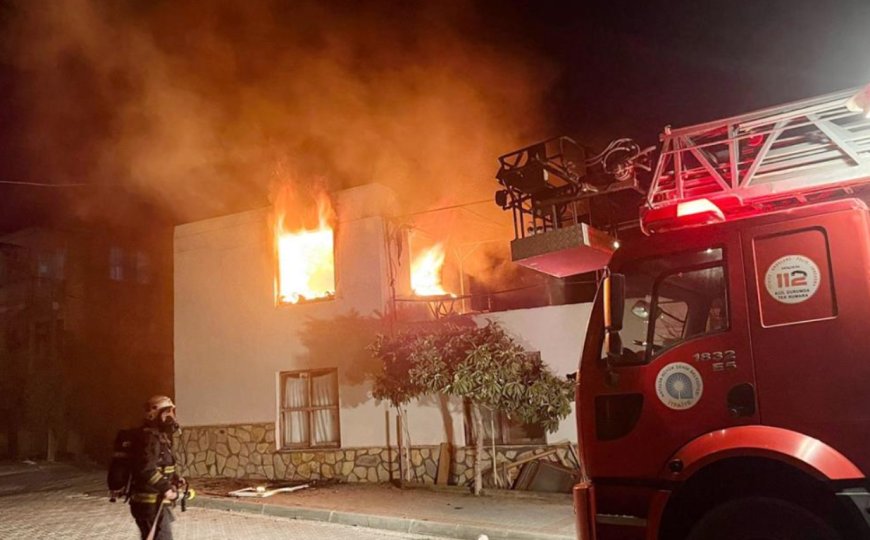 Antalya 'da Alevlerin Arasındaki Mucize: Ev Kül Oldu, Kur’an-ı Kerim Sağlam Çıktı