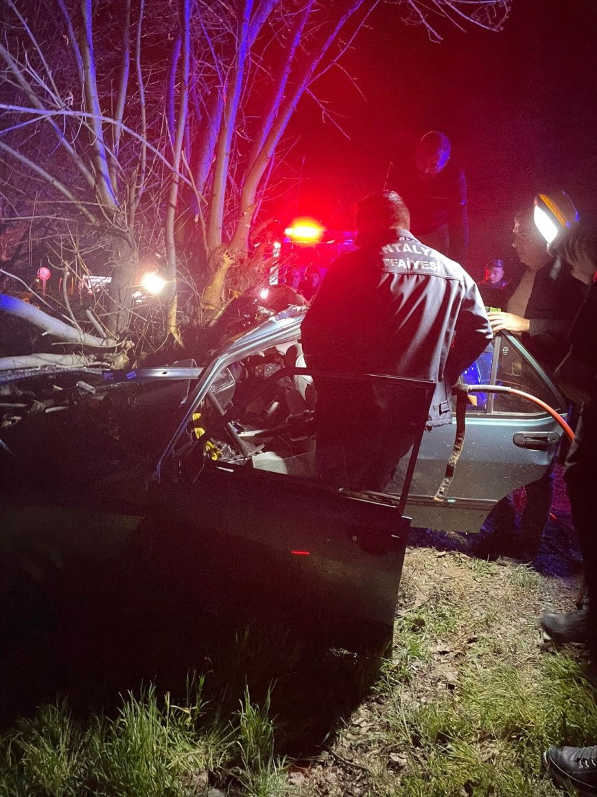 Antalya Korkuteli’nde Feci Kaza: 3 Kişi Hayatını Kaybetti