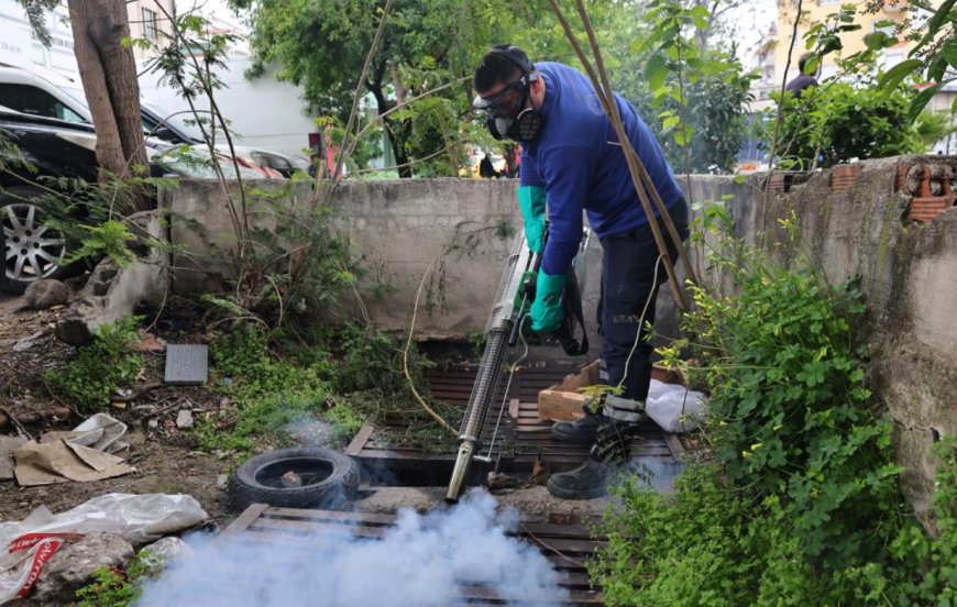 Antalya Büyükşehir Belediyesi’nden Çevre Dostu İlaçlama Seferberliği