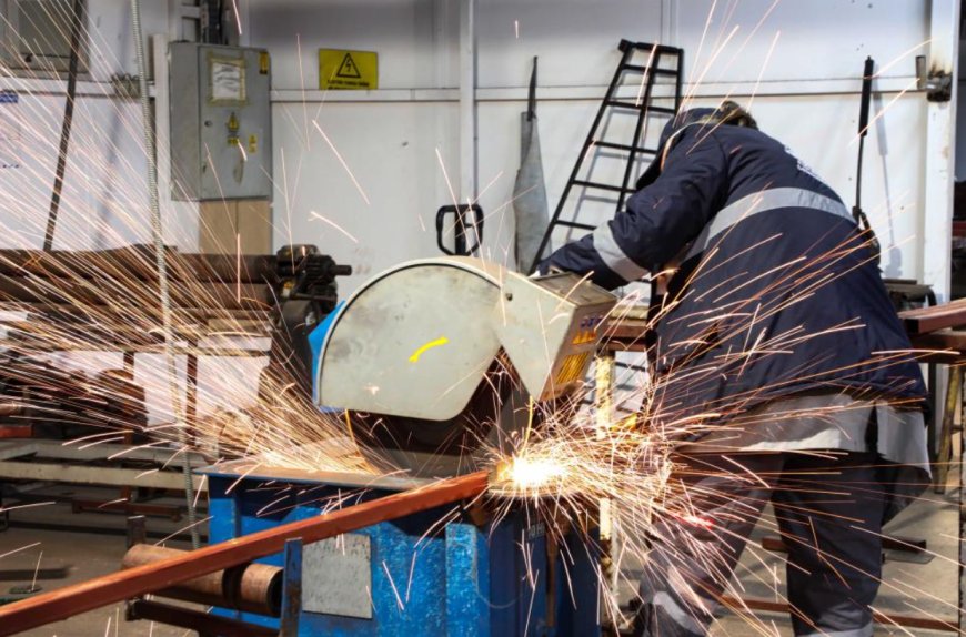 Antalya Büyükşehir’den Tasarruf Hamlesi: Kent Mobilyaları Öz Kaynaklarla Üretiliyor