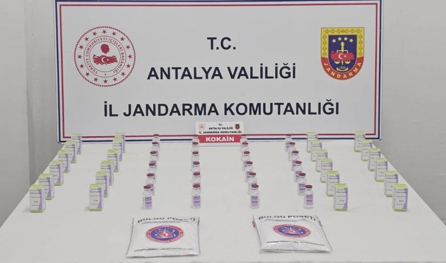 Antalya'da Jandarmadan Kokain Operasyonu: 1 Kilo 200 Gram Ele Geçirildi