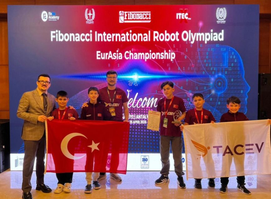 Antalyalı Gençlerden Büyük Gurur: Robotik Şampiyonası'nda Roma Bileti Geldi!