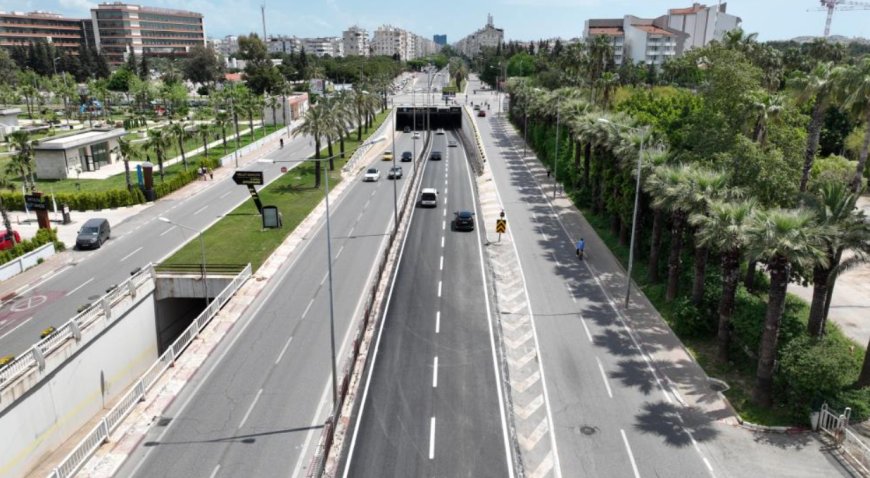 Antalya’nın Kalbi Yenilendi: Yüzüncü Yıl Bulvarı’nda 6. Etap da Tamam!