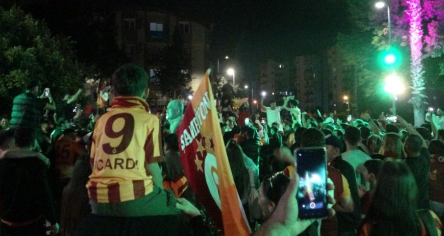 Galatasaray Galibiyeti Antalya’yı Salladı: Coşku ve Bıçaklı Kavga Yan Yana