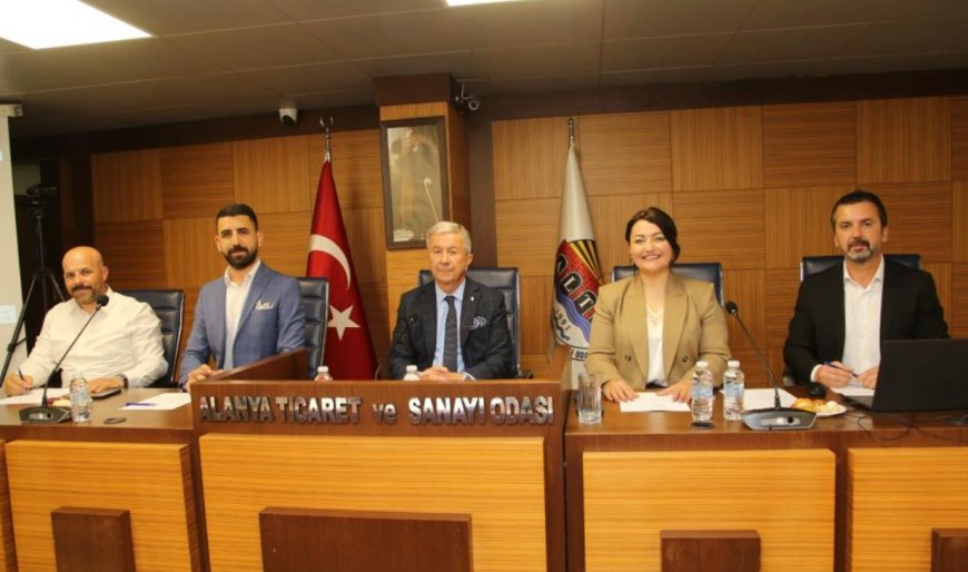 Alanya Keçiboynuzu İçin Avrupa Çıkartması: AB Coğrafi İşaret Başvurusu Tamam!