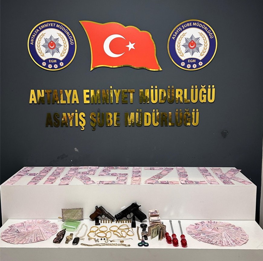 Antalya'da "İkiz Plakalı" Hırsızlık Şebekesi Çökertildi: 11 Faili Meçhul Olay Aydınlatıldı