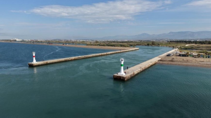 Manavgat Irmağı Girişinde Güvenlik Artıyor: 25 Yıllık Deniz Fenerleri Yenilendi
