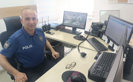Haber Merkezindeki Son Görev: O Anonsu Duyan Meslektaşları Duygusal Anlar Yaşadı