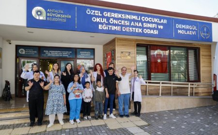 En Özel Ellerden En Anlamlı Hediyeler: Özel Bireyler Annelerini Duygulandırdı