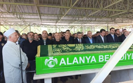 Çavuşoğlu Ailesinin Acı Günü: Aydın Çavuşoğlu Toprağa Verildi