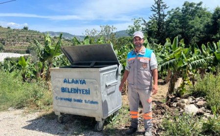 Alanya Belediyesi Personelinden Alkışlanacak Hareket: Konteynerde Can Pazarı