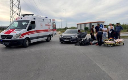 Manavgat'ta Motosiklet ile Otomobil Çarpıştı: 1’i Bebek 2 Yaralı