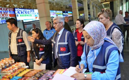Antalya Otogarı’nda Bayram Mesaisi: Bilet Fiyatlarına Sıkı Takip