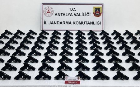 Serik'te Silah Kaçakçılığı Operasyonu: 100 Tabanca Ele Geçirildi