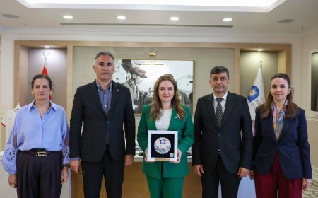 Antalya Büyükşehir’e Çevreci Gurur: 32. Çevre Ödülü Geldi