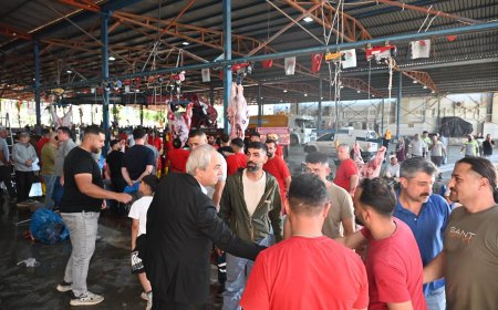 Kepez’de Bayram Seferberliği: Başkan Kocagöz Kesim Alanlarını Denetledi