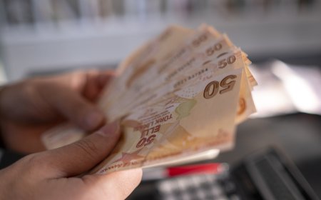 SGK'dan Kadın Çalışan Rehberi: Doğum Borçlanması ve Ödenek Şartları Güncellendi