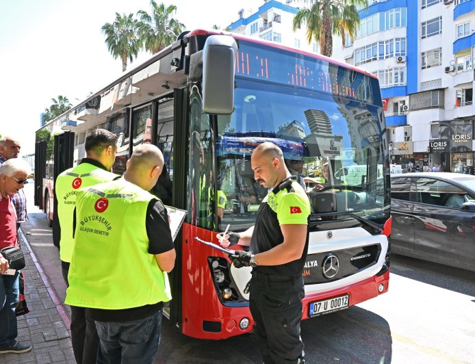 Antalya Büyükşehir Ulaşımda Motorize Ekip Dönemini Başlattı