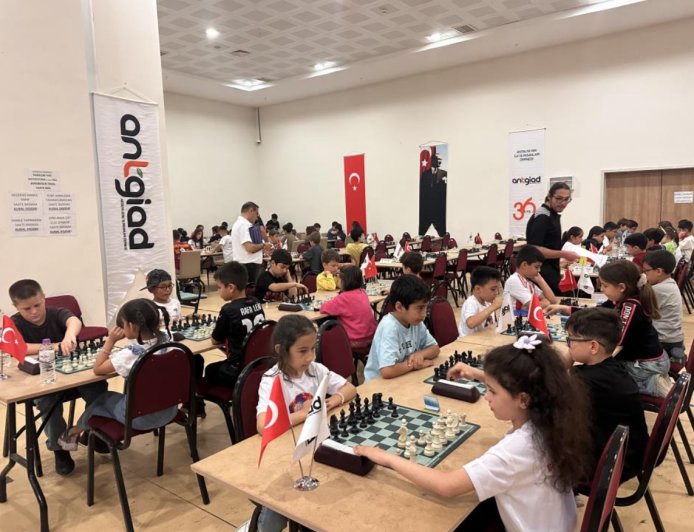 ANTGİAD ve Türkiye Satranç Federasyonu İş Birliğiyle Dev Organizasyon