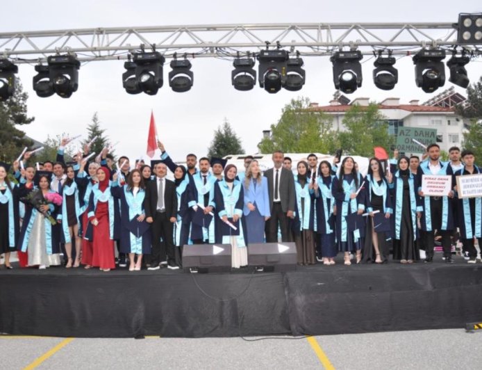 ALKÜ Akseki Meslek Yüksekokulunda Mezuniyet Heyecanı: Kepler Havaya!