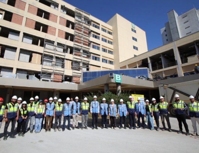 Antalya Sağlığın da Başkenti Oluyor: En Büyük Üniversite Hastanesi İçin Geri Sayım!